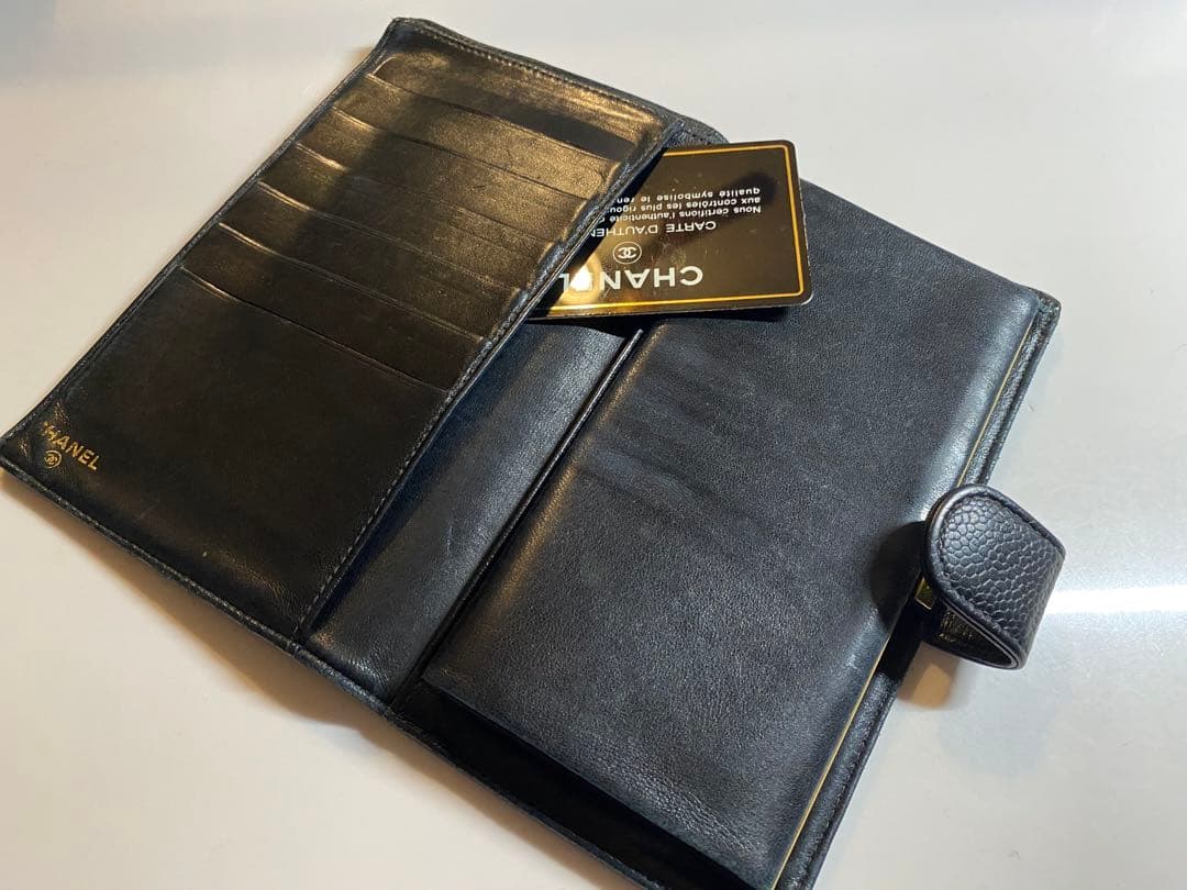 お得！CHANEL キャビアスキン　ガマ口　ブラック 長財布！