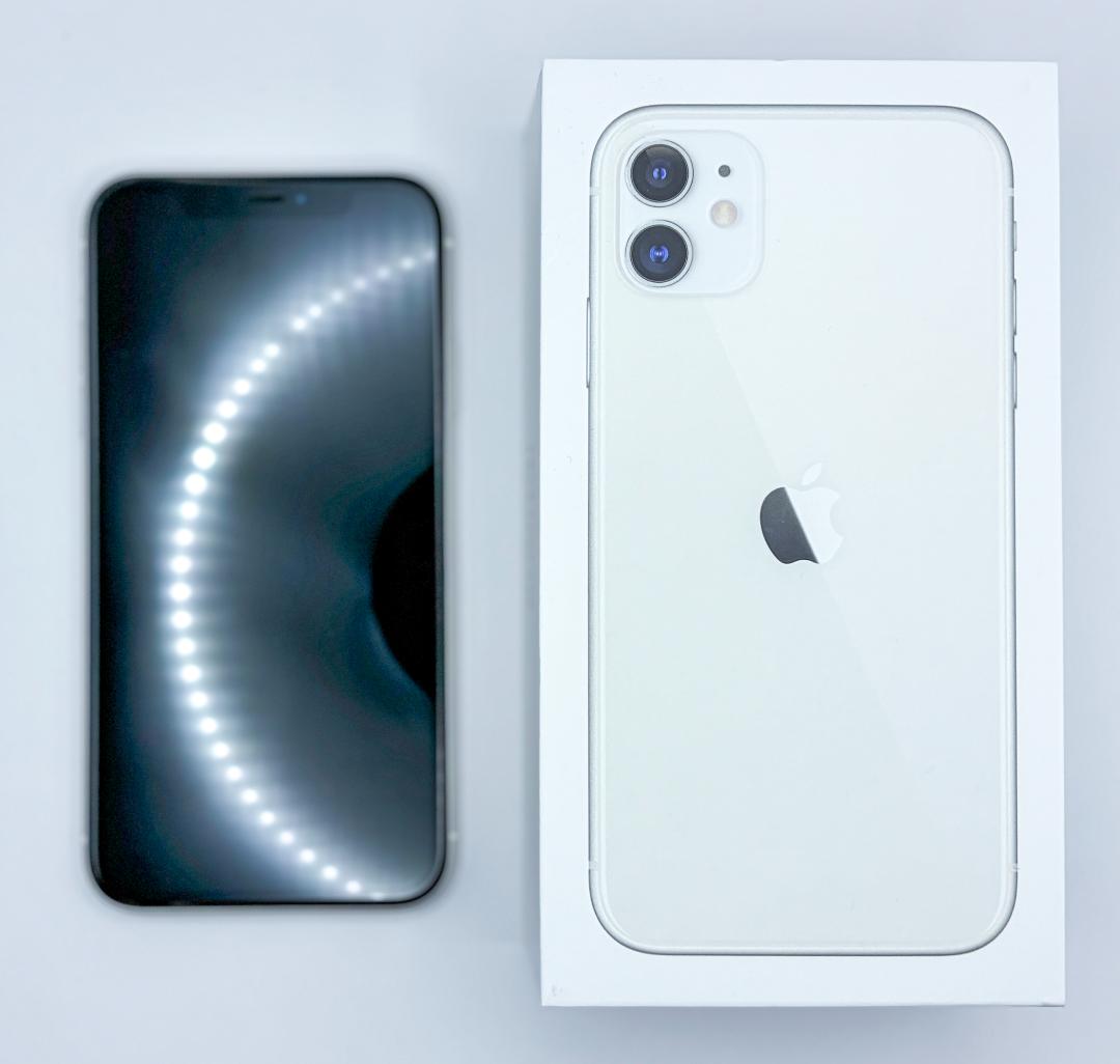 iPhone11 本体 箱付属 64GB SIMフリー