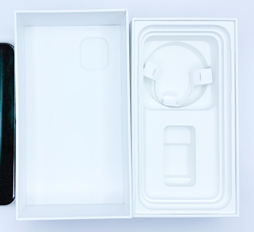 iPhone11 本体 箱付属 64GB SIMフリー