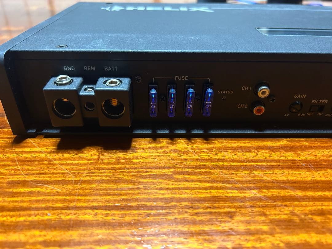 カーオーディオ HELIX esprit E40 4Channel Tube Amplifier