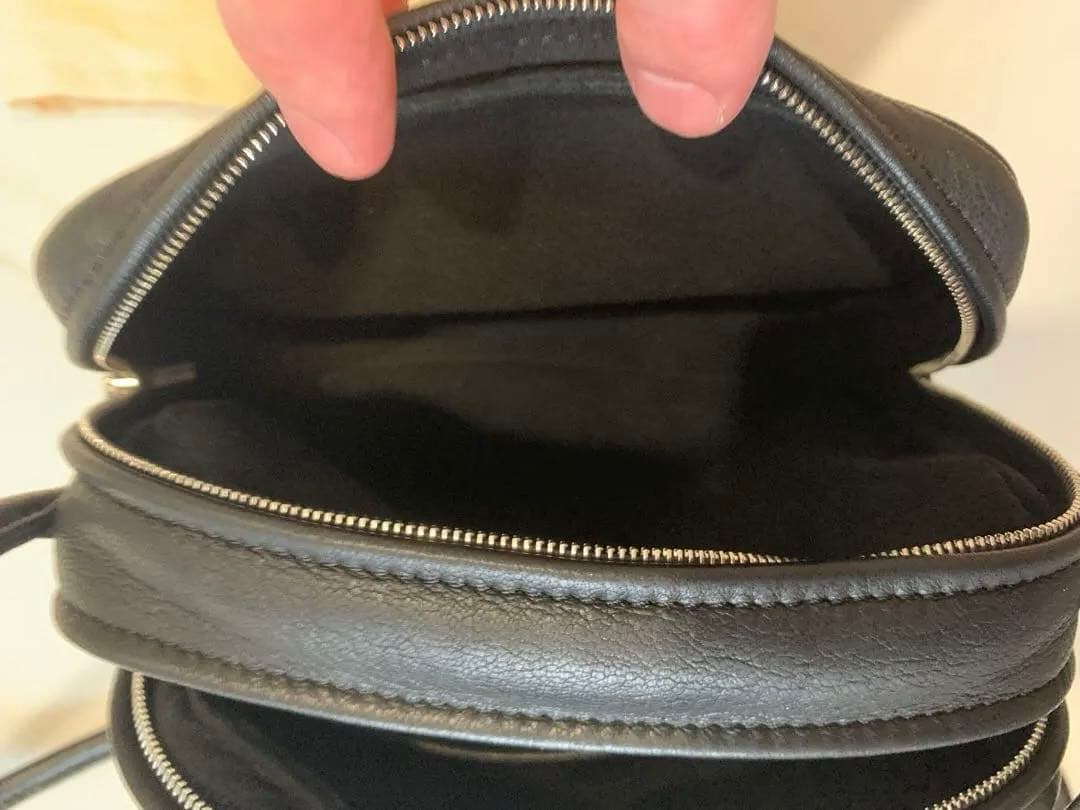 アエタ　Aeta SQUARE ショルダーバッグ(W16㎝ H14㎝D7㎝)