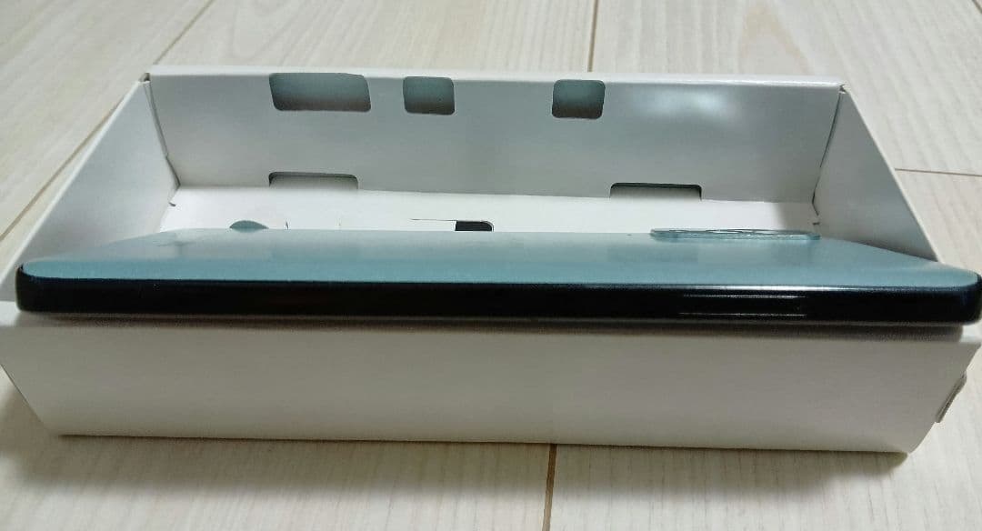 京セラ　KYOCERA android one S8 ペールブルー 64GB