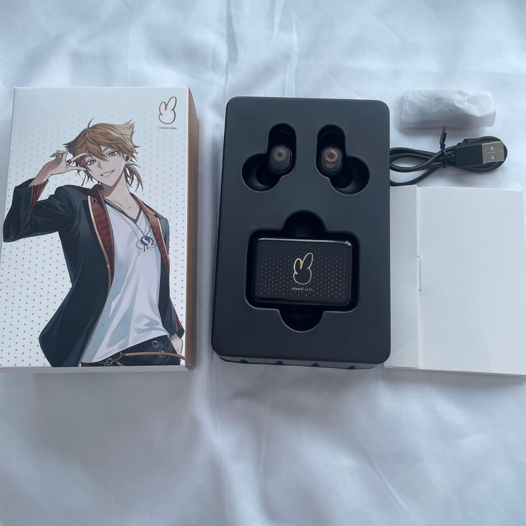 伏見ガク　ONKYO イヤホン　ワイヤレス充電器