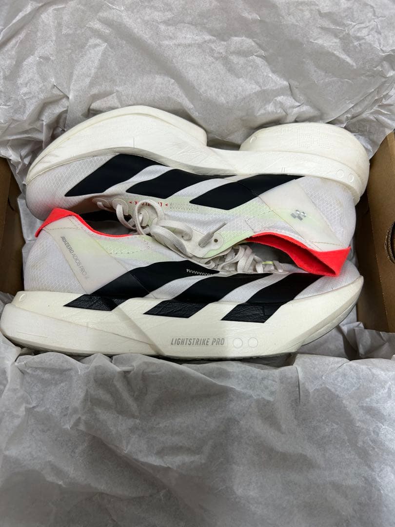 アディオスプロ4 25.5センチ