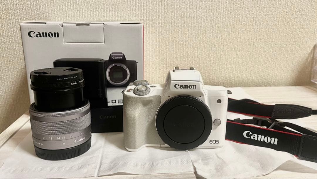 Canon EOS Kiss M ホワイト 標準レンズセット
