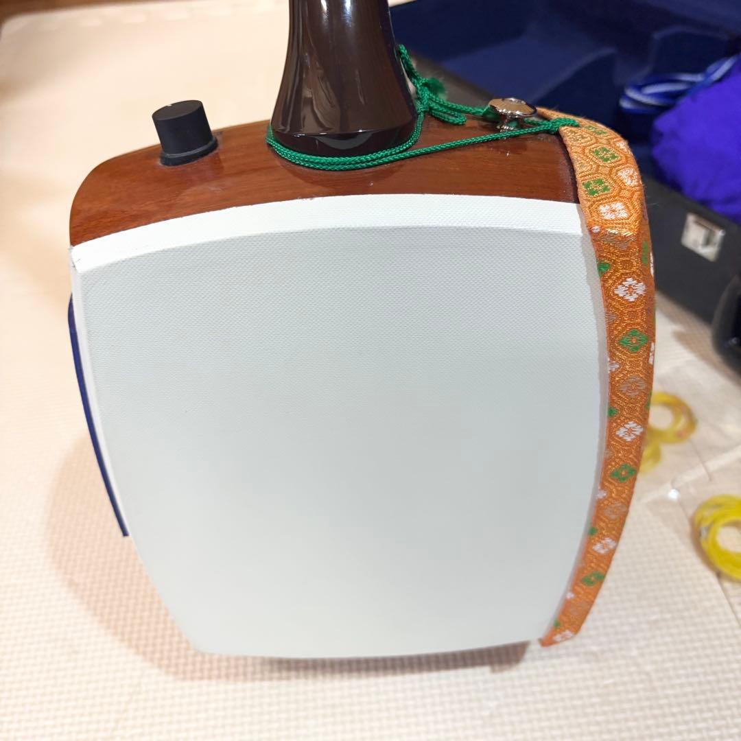 【廃盤品】SUZUKI 鈴木楽器製作所 電気三味線 あおい エレキ三味線