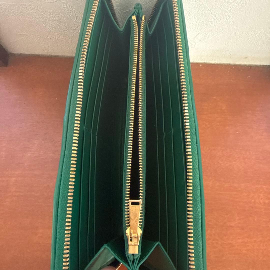 ボッテガヴェネタ カセット　ラウンド長財布