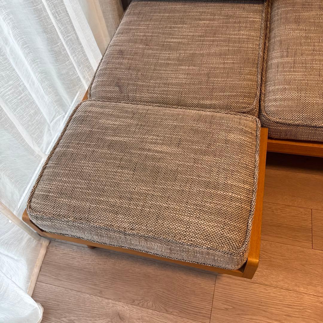 Y*A　UNICO ソファ　3人掛け（オットマン付）