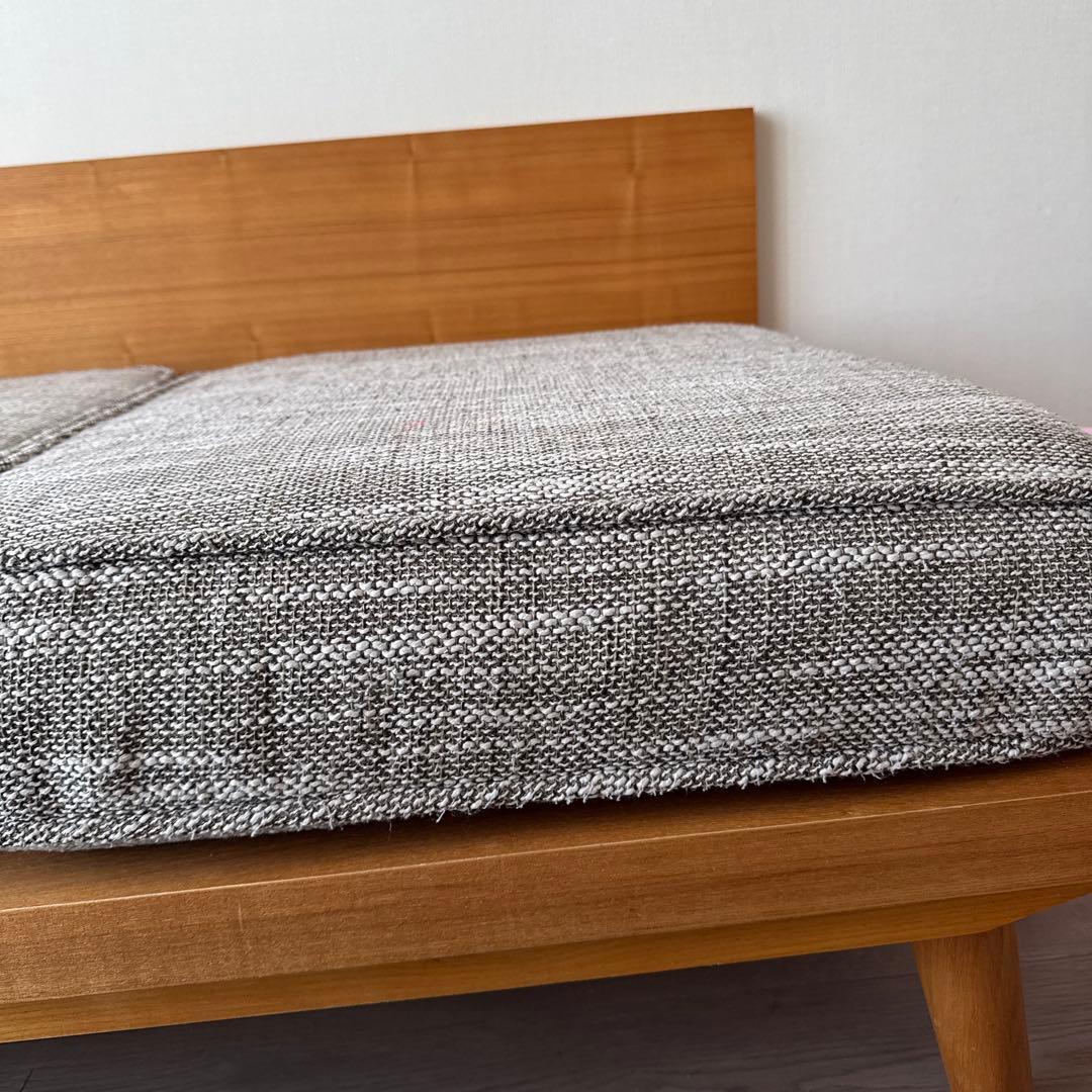 Y*A　UNICO ソファ　3人掛け（オットマン付）