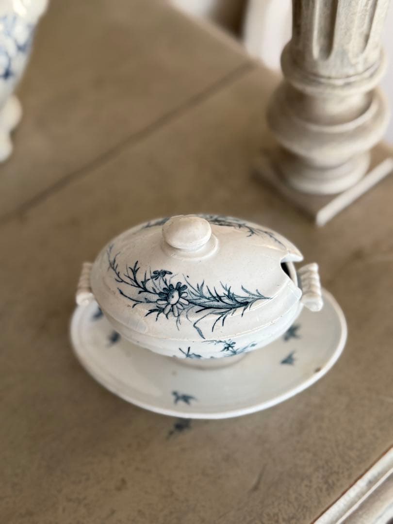 フランスアンティーク陶器ジアンGien小鳥と水車模様のムタディエマスタード入れ