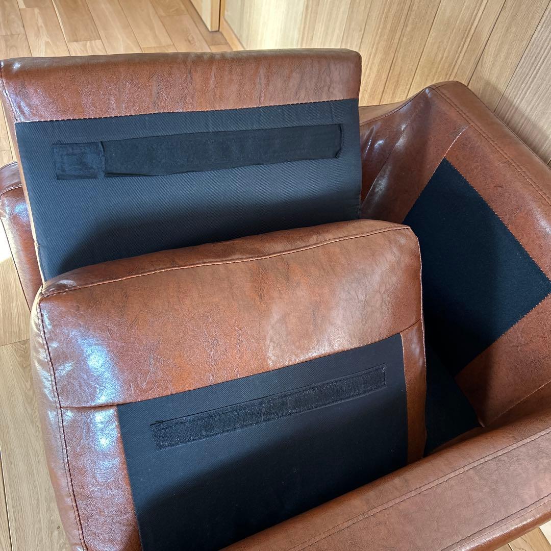 レザー風素材の高級感のある　一人掛けソファー