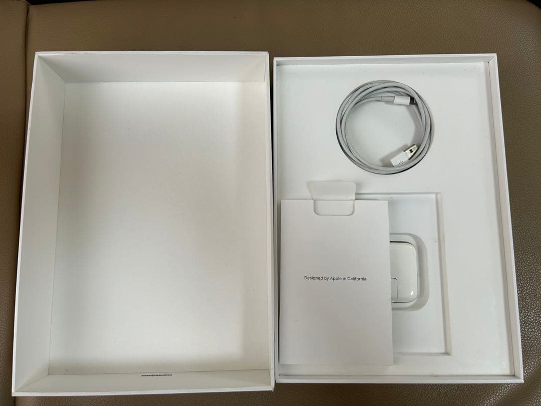 送料込み‼️ iPad 第6世代 Wi-Fi Cellular 32GB