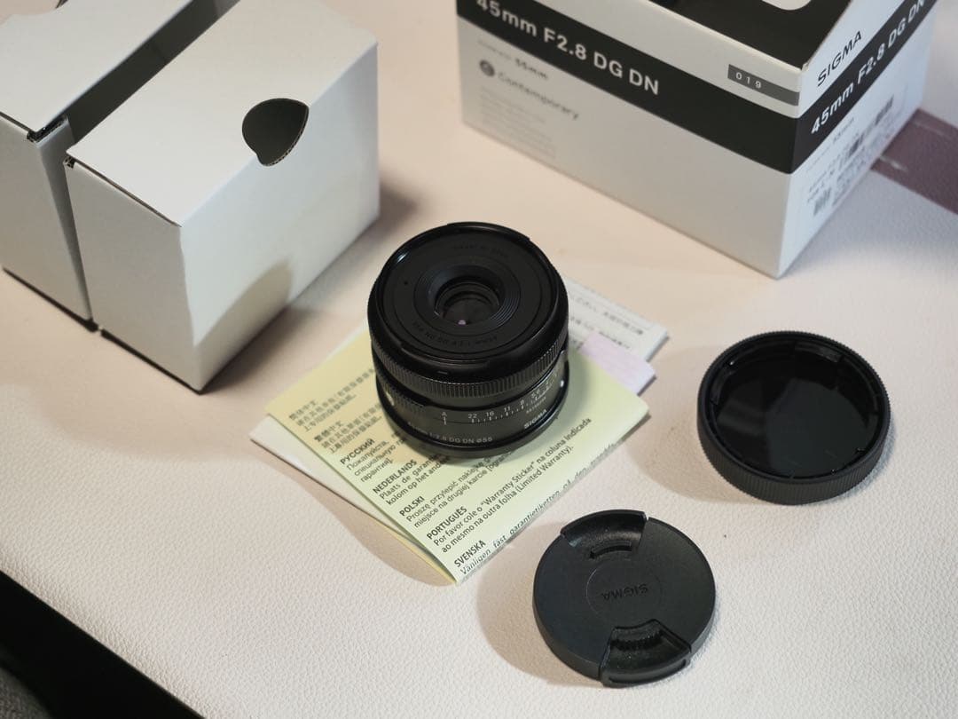 SIGMA 45mm F2.8 DG DN L-mount ほぼ新品