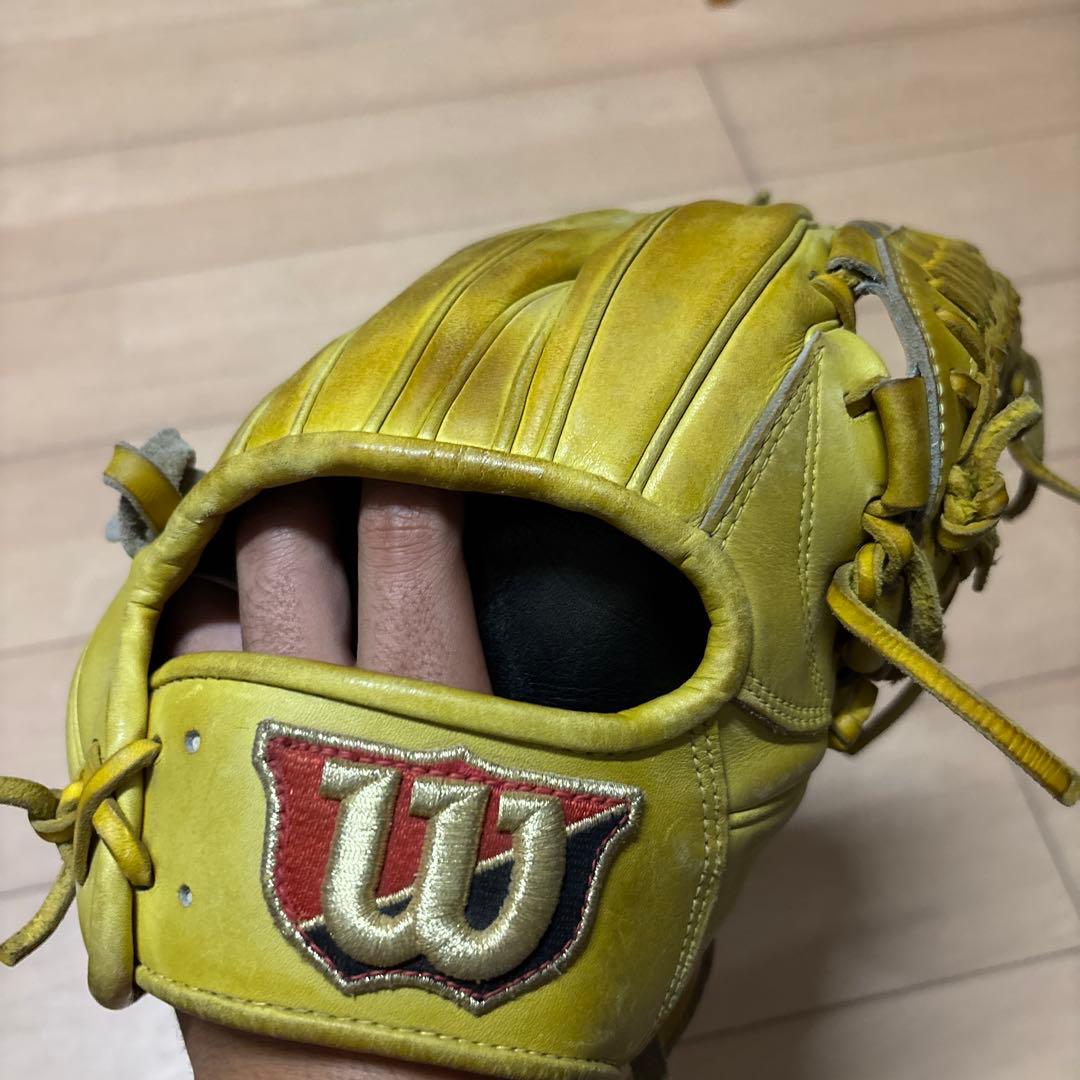 Wilson 硬式グローブ イエロー