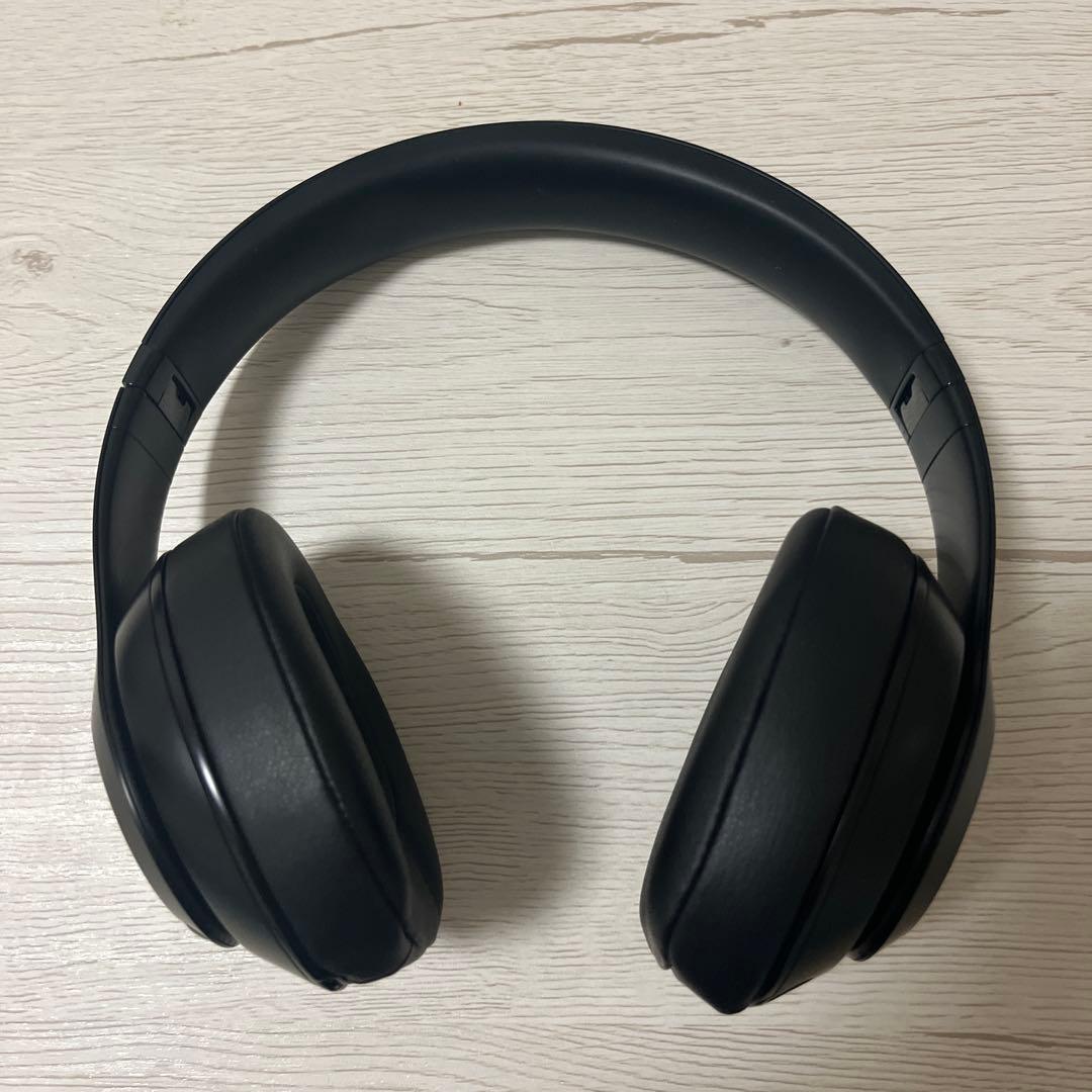 Beats Studio3 ワイヤレスヘッドホン　ブラック