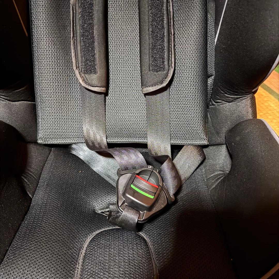 Aprica チャイルドシートISOFIX form fit フォームフィット