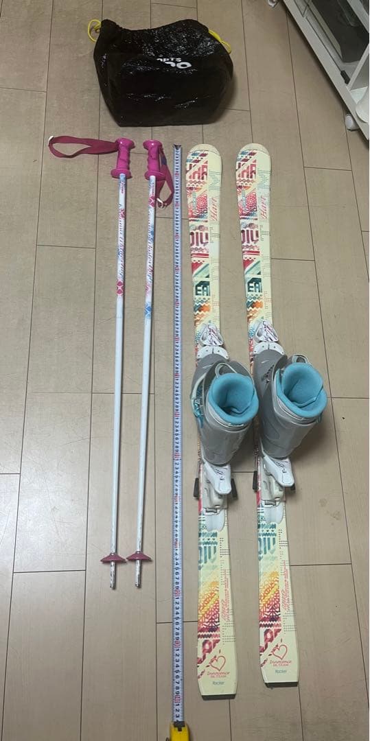 ジュニアスキーセット Hart スキー板、ブーツ、ストック ビンディング