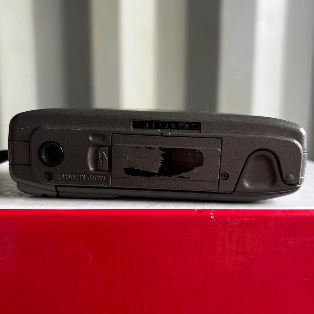 D60激安早い者勝ち✨　Nikon AF600フィルムカメラ　コンパクト