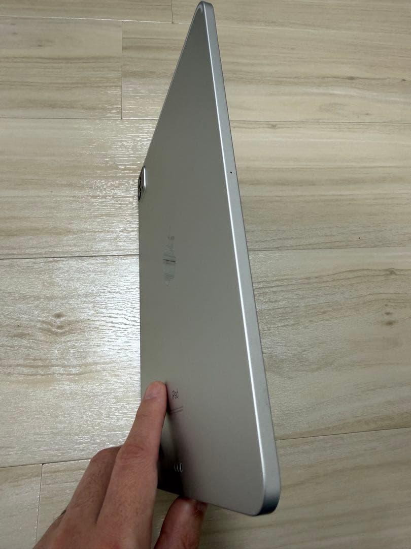 Apple iPad Pro 11インチ シルバー バッテリー最大容量100%