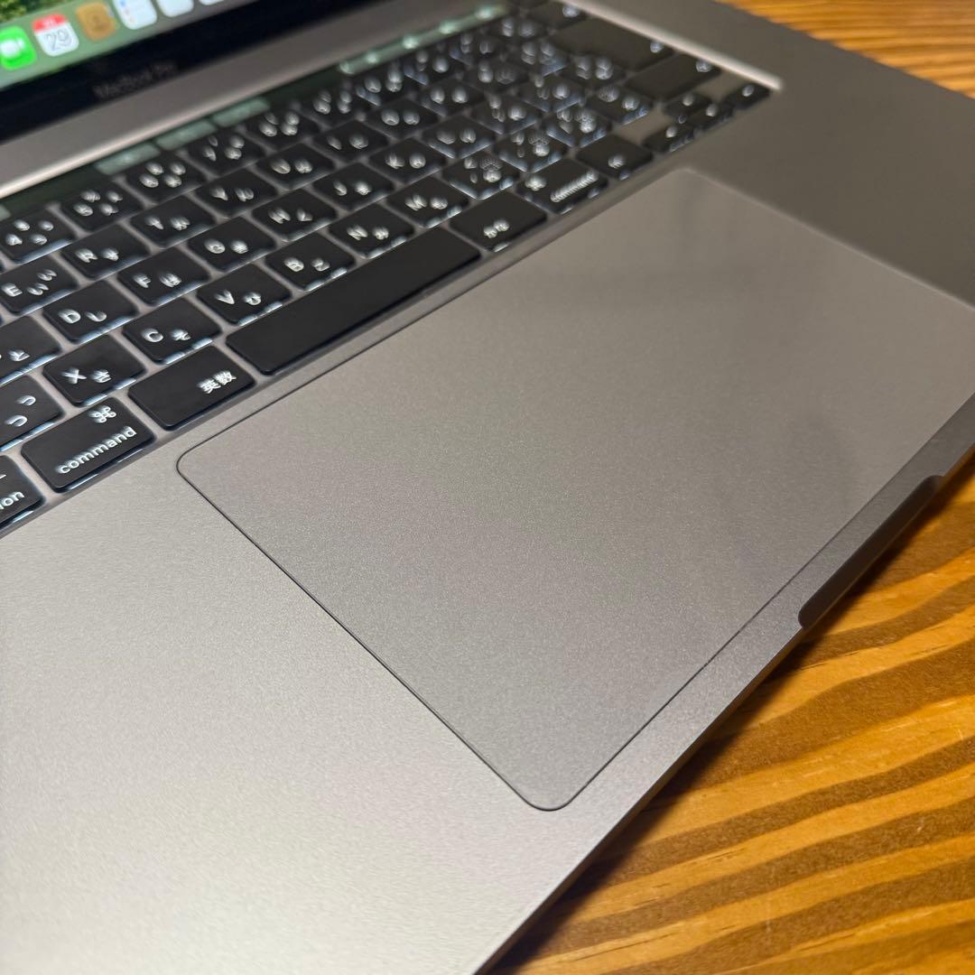 Apple MacBook Pro 2019 i9 16インチ 1TB 16GB