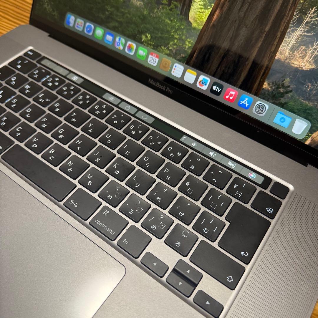 Apple MacBook Pro 2019 i9 16インチ 1TB 16GB