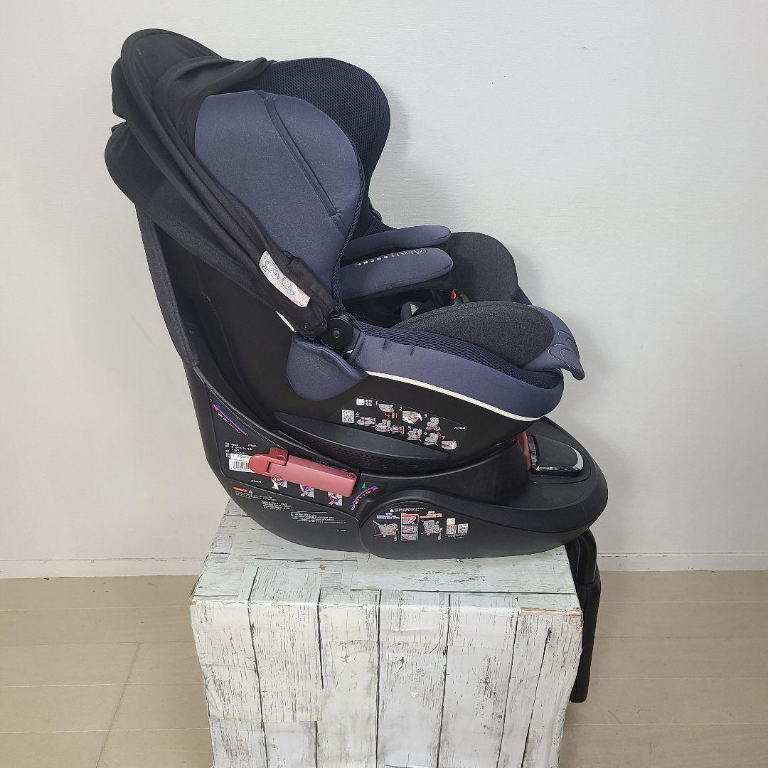 ゆ*ゆ様 チャイルドシート　クルット5s　ジュニアシート　回転チャイルドシート
