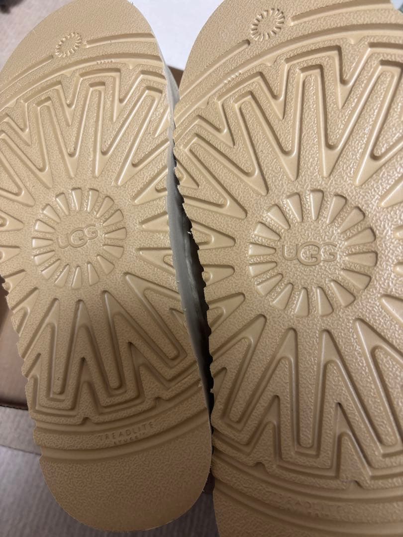 UGG 厚底23.5cm MUSTARD_SEED ムートンブーツ