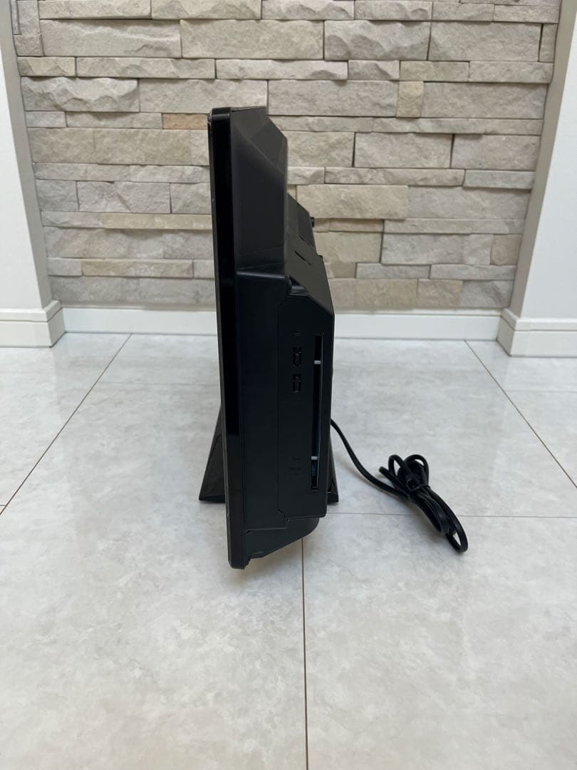 nexxion 24V型 液晶テレビ DVDプレーヤー内蔵 20年製 リモコン付