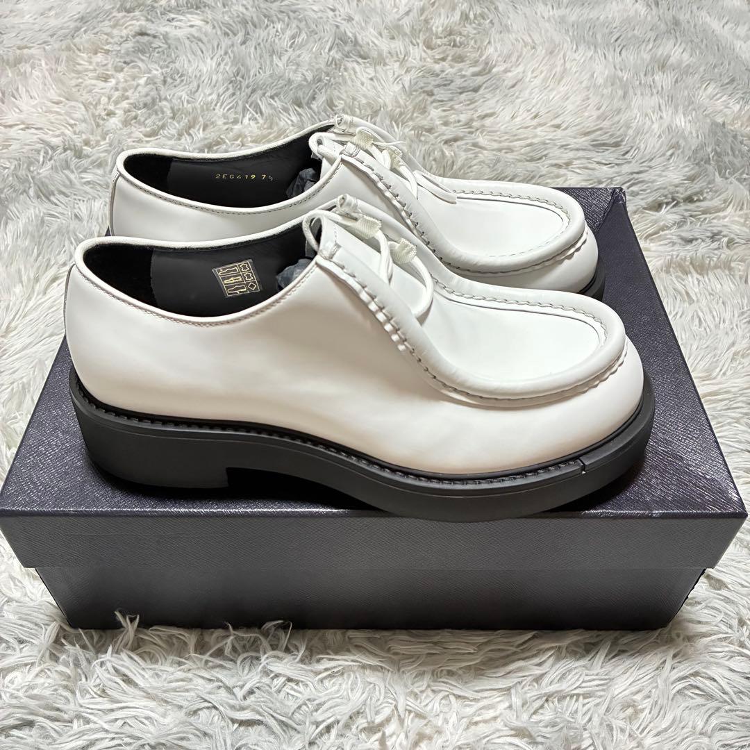 【新品未使用】PRADA ダイアパソン オペーク〈参考価格165,000円〉