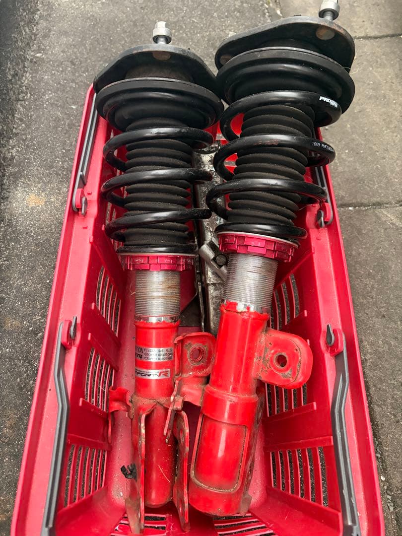 zvw30プリウスTanabe サスペンション　フロント　車検戻しに