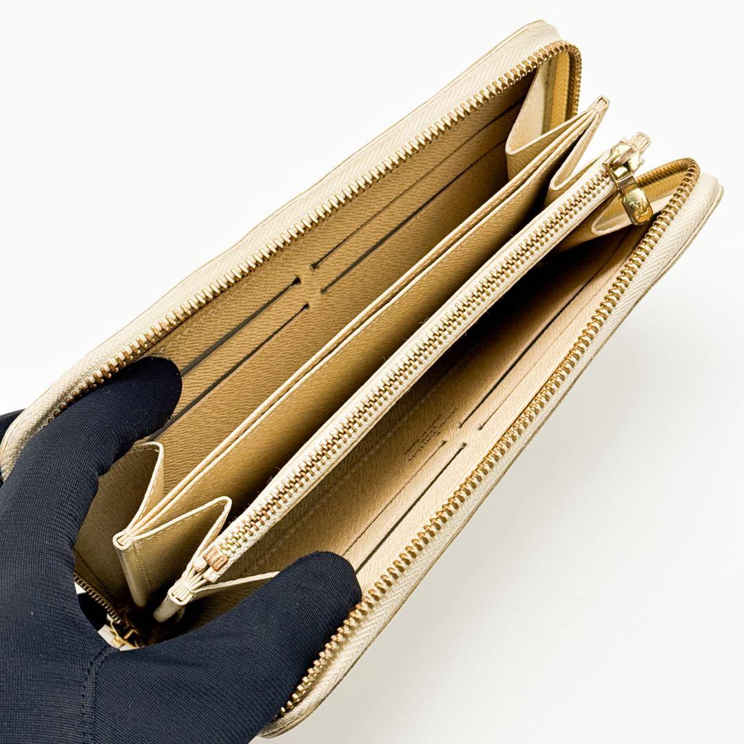 ルイヴィトン ダミエアズール ジッピーウォレット 財布 白 長財布 ホワイト