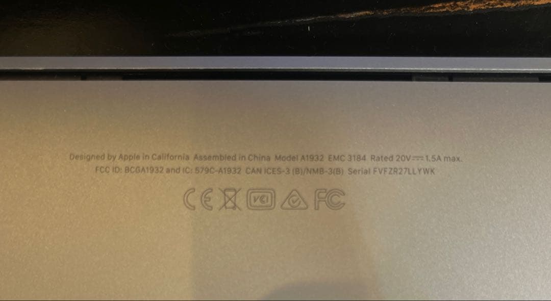 Apple MacBook Air A1932 シルバー