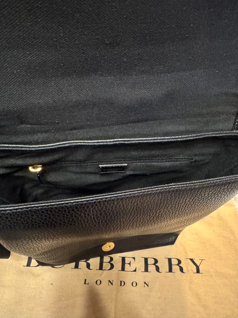 Burberry London ブラック ショルダーバッグ