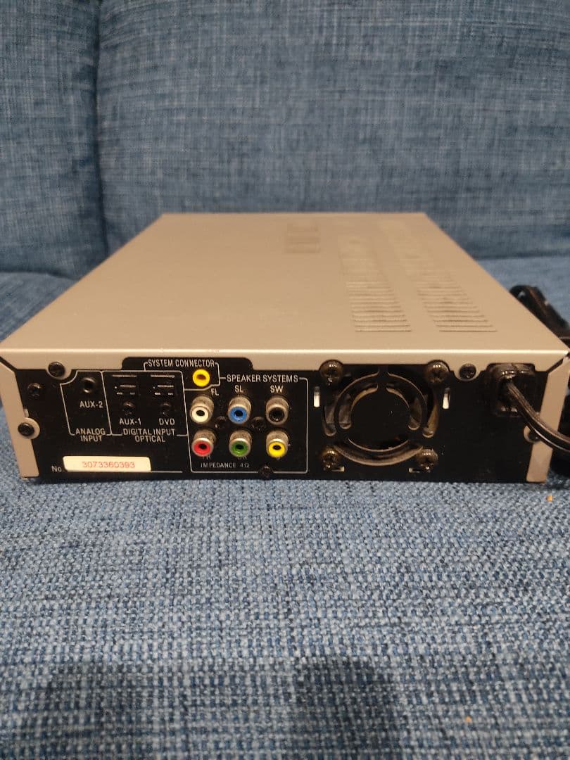 サラウンドスピーカーシステムセット　アンプ + スピーカー