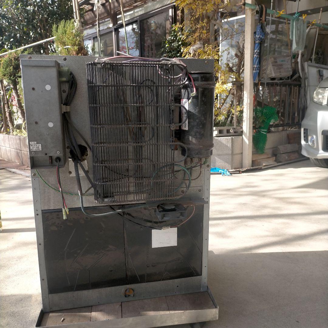 キャンピングカー用冷蔵庫