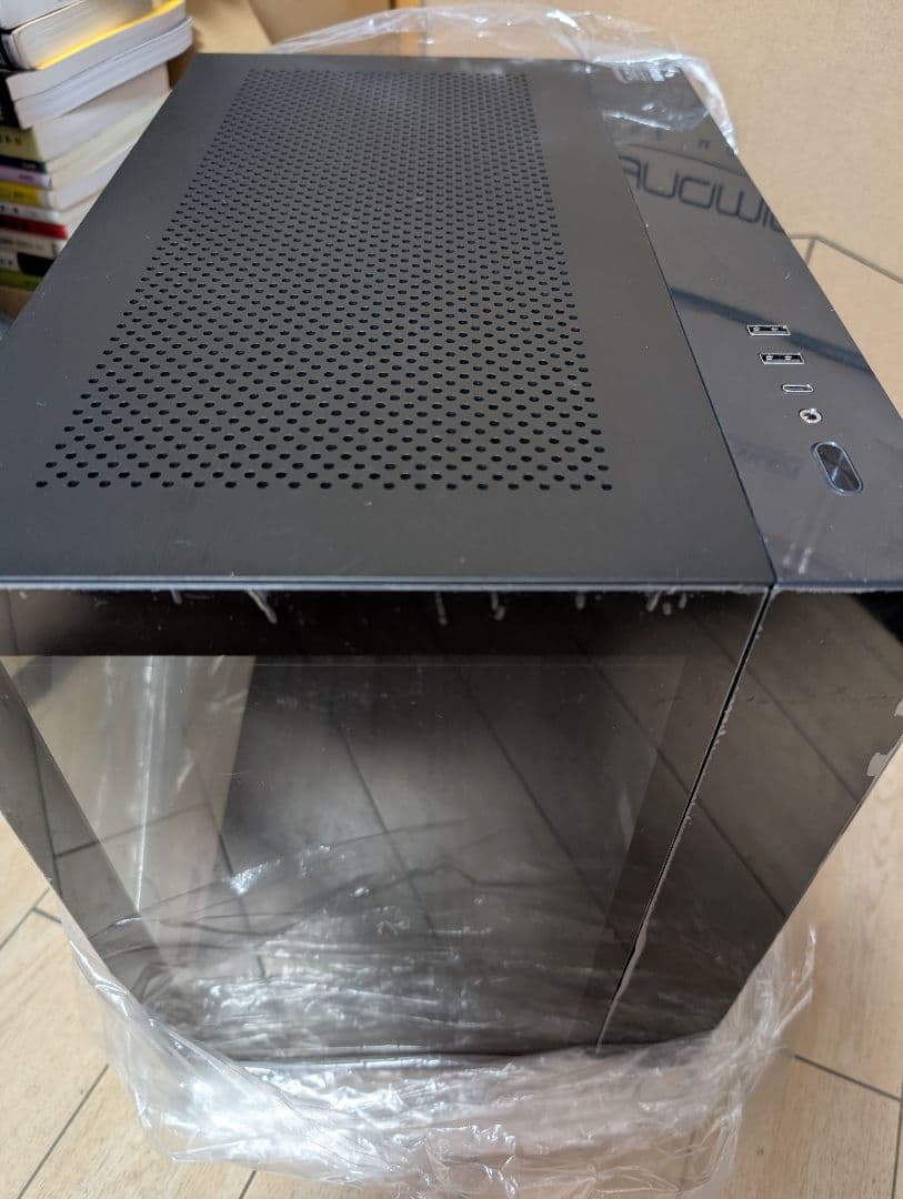 Lian Li 011 Dynamic Mini PCケース　中古美品　最終価額