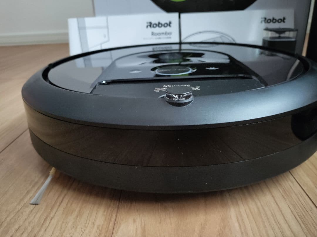 【美品】iRobot Roomba i7+ ルンバ 自動ゴミ収集機付き