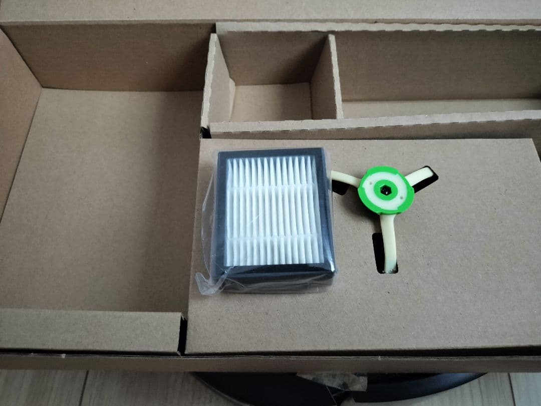 【美品】iRobot Roomba i7+ ルンバ 自動ゴミ収集機付き