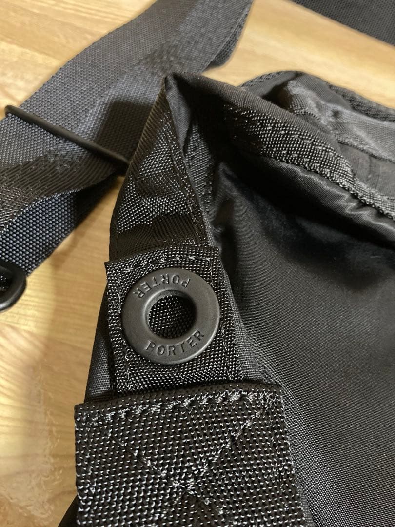 POTER ポーター フレーム ショルダーバッグ　ブラック　S