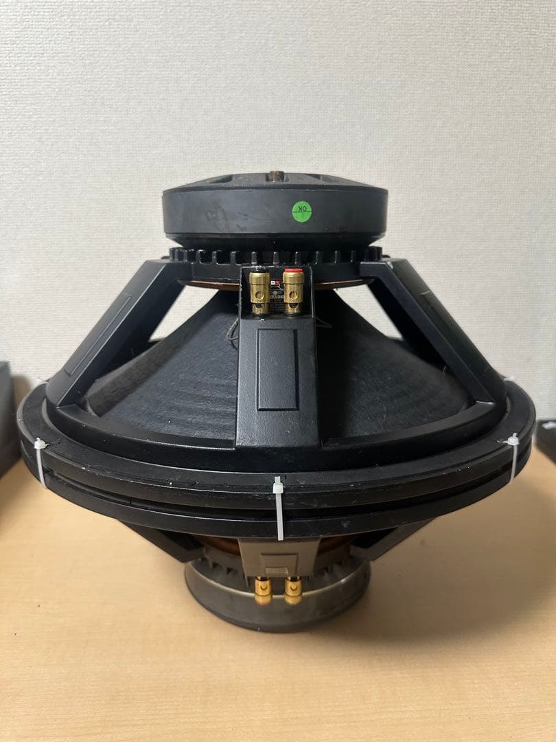 (1). DIECOCK DM-15VL ミッドベース