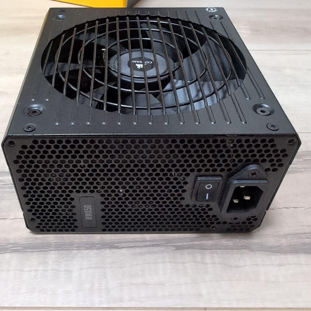 Corsair RM850 850W 電源ユニット