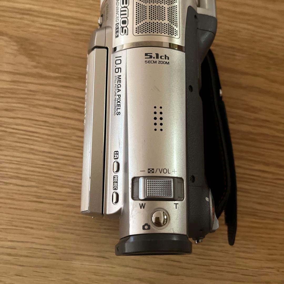 ビデオカメラ Panasonic HDC-TM300