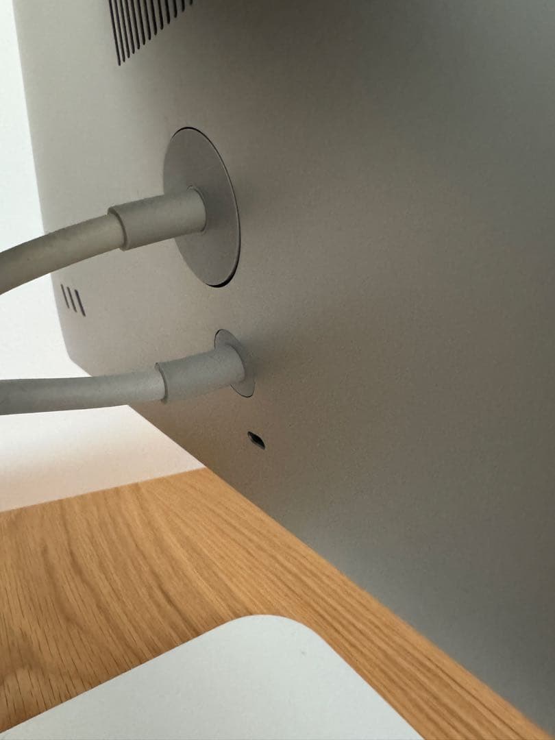 Apple LED Cinema Display 24インチ 美品 箱付き