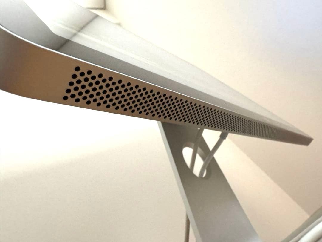 Apple LED Cinema Display 24インチ 美品 箱付き