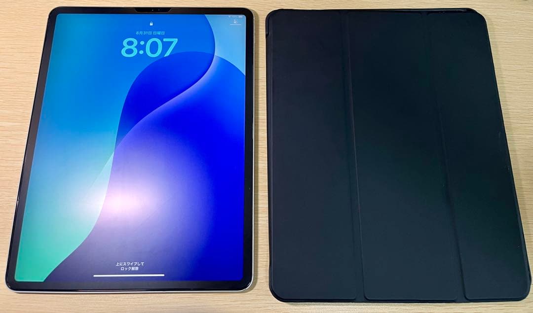 ipad pro 12.9 第3世代 64GBセルラー カバー付き