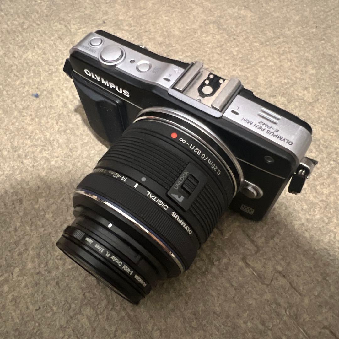 OLYMPUS E-PM2 ワイドコンバータ付き