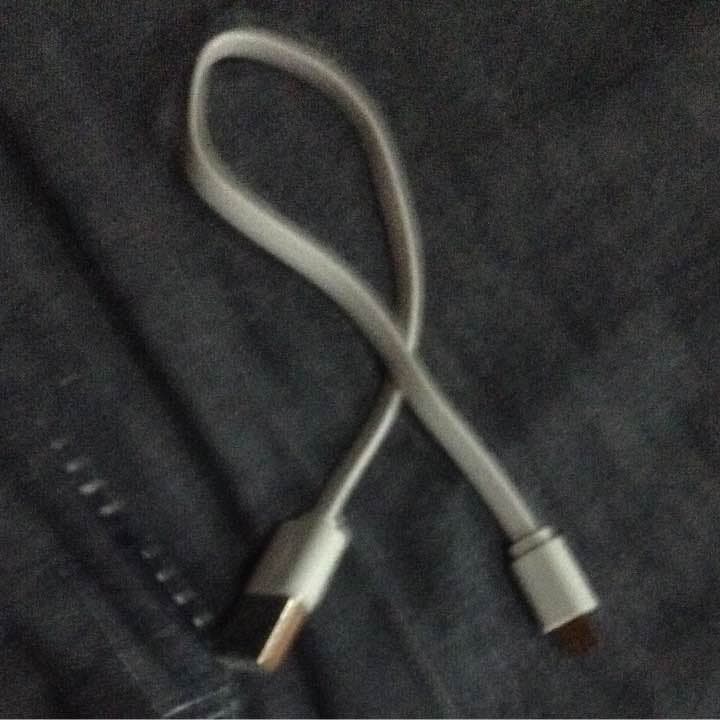 充電ケーブルです。2年半使用