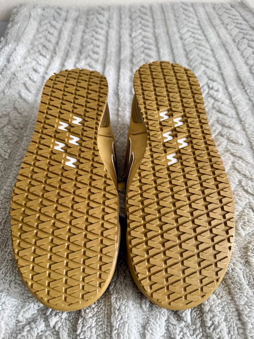 New Balance ゴールド安全靴 25cm