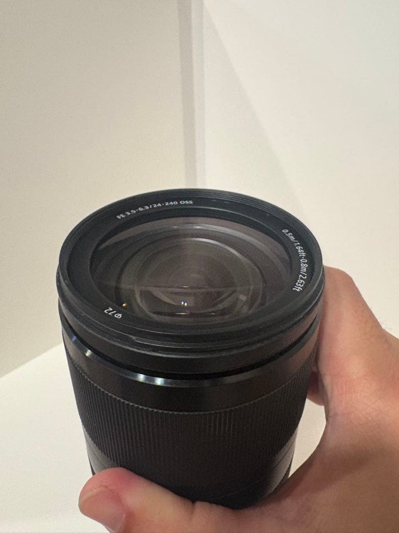 SONY FE 24-240mm F3.5-6.3ズームレンズ
