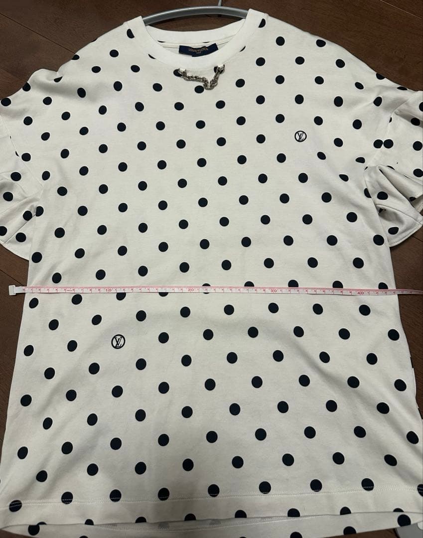 LOUIS VUITTON Tシャツ　元値15万円ほど　着丈Mサイズ相当